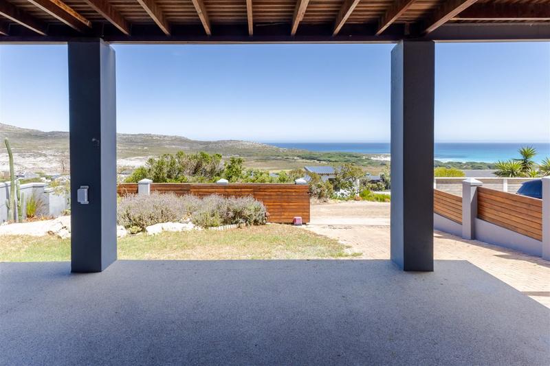 4 Bedroom Property for Sale in Scarborough Western Cape